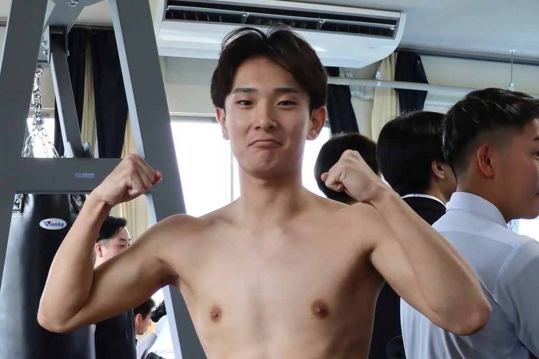 日本大学キックボクシング部　第59代　小川　一颯